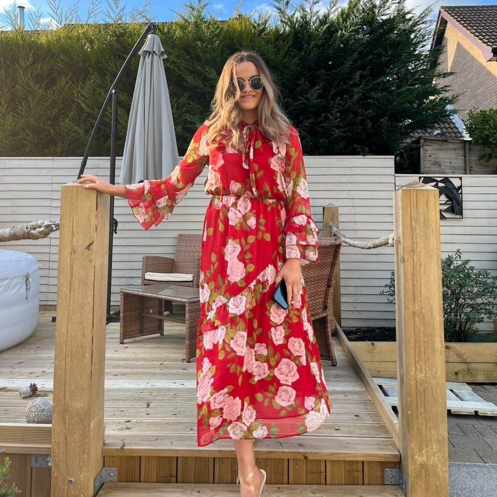 Zara Red Floral Dress Xs